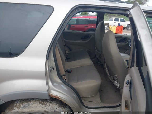 2001 Ford Escape Xlt მანქანა იყიდება აუქციონზე, vin: 1FMYU04151KE79527, აუქციონის ნომერი: 46245003