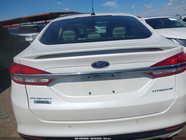 Ford Fusion Energi Titanium 2018 3FA6P0SU7JR225027 Image 16