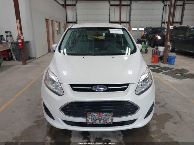 Продаж на аукціоні авто 2018 Ford C-max Hybrid Se, vin: 1FADP5AU2JL100246, номер лоту: 46245080