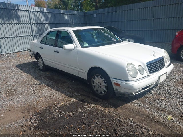 1999 Mercedes-benz E 320 მანქანა იყიდება აუქციონზე, vin: WDBJF65H6XA880936, აუქციონის ნომერი: 46245082