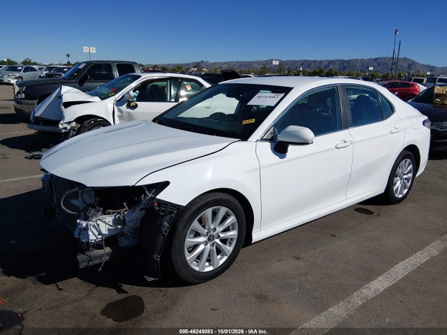 Продажа на аукционе авто 2019 Toyota Camry Le, vin: 4T1B11HKXKU773616, номер лота: 46245083