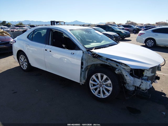 Продажа на аукционе авто 2019 Toyota Camry Le, vin: 4T1B11HKXKU773616, номер лота: 46245083