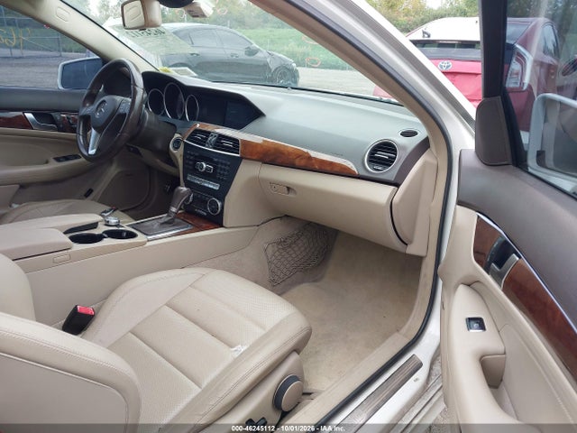 Продажа на аукционе авто 2012 Mercedes-benz C 350 Sport 4matic, vin: WDDGJ8JB2CF898571, номер лота: 46245112