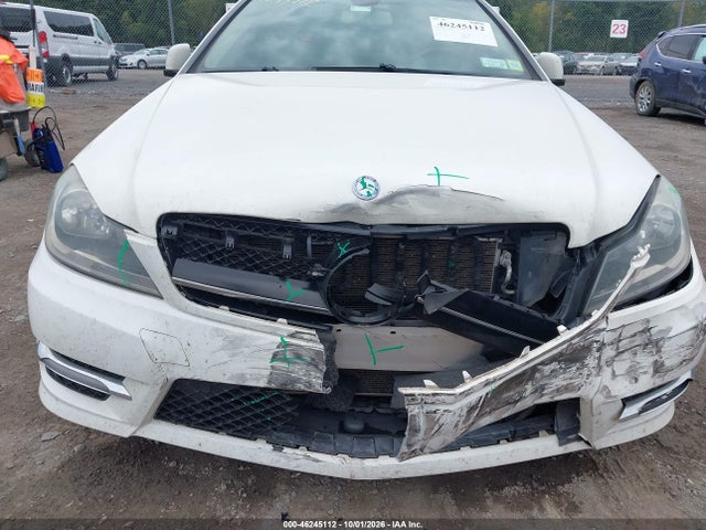 Продажа на аукционе авто 2012 Mercedes-benz C 350 Sport 4matic, vin: WDDGJ8JB2CF898571, номер лота: 46245112