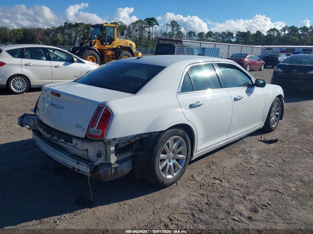 46245267 :رقم المزاد ، 2C3CCAET2DH532482 vin ، 2013 Chrysler 300c مزاد بيع