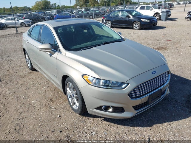 Auction sale of the 2016 Ford Fusion Hybrid Titanium, vin: 3FA6P0RUXGR127205, lot number: 46245308