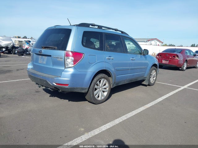 Продаж на аукціоні авто 2011 Subaru Forester 2.5x Premium, vin: JF2SHADC6BH773055, номер лоту: 46245316