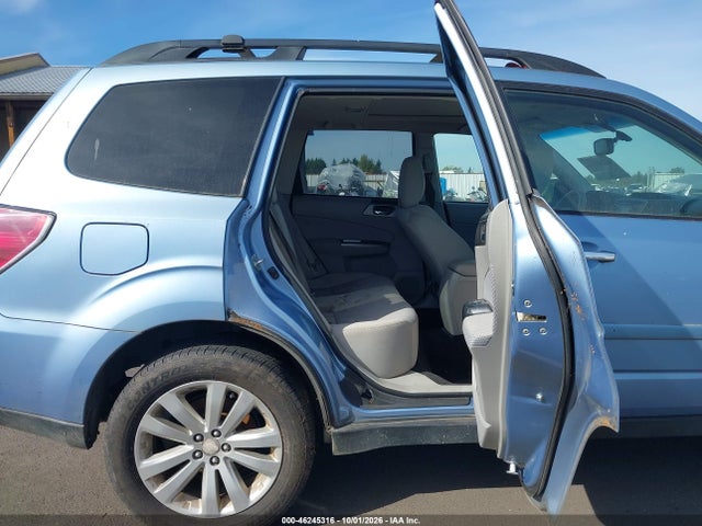 Продаж на аукціоні авто 2011 Subaru Forester 2.5x Premium, vin: JF2SHADC6BH773055, номер лоту: 46245316