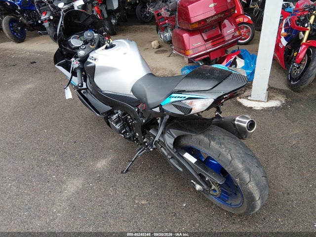 Suzuki GSX-R600 2026 JS1GN7FA7T7100286 Image 3