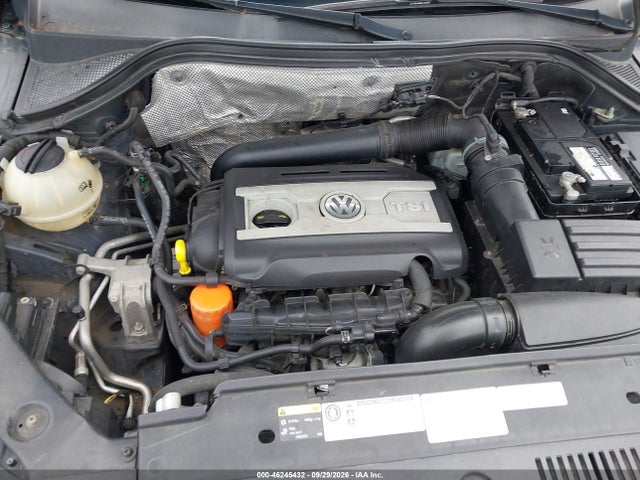 46245432 :رقم المزاد ، WVGAV7AX0HK020710 vin ، 2017 Volkswagen Tiguan 2.0t/2.0t S مزاد بيع