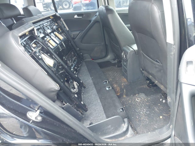 46245432 :رقم المزاد ، WVGAV7AX0HK020710 vin ، 2017 Volkswagen Tiguan 2.0t/2.0t S مزاد بيع