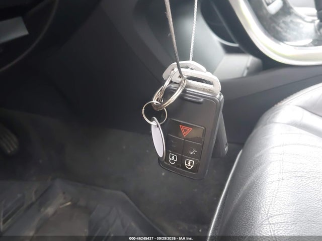 46245437 :رقم المزاد ، YV440MWK6H1030446 vin ، 2017 Volvo V60 Cross Country T5 مزاد بيع