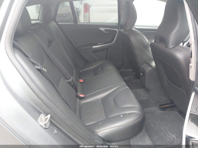 46245437 :رقم المزاد ، YV440MWK6H1030446 vin ، 2017 Volvo V60 Cross Country T5 مزاد بيع