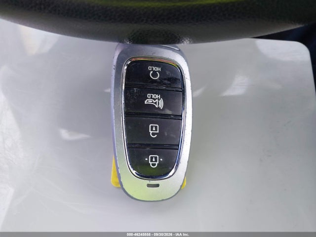 46245558 :رقم المزاد ، 5NMJB3AE7NH098221 vin ، 2022 Hyundai Tucson Sel مزاد بيع