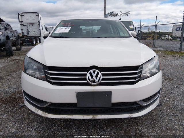 46245564 :رقم المزاد ، 1VWAT7A3XFC012965 vin ، 2015 Volkswagen Passat 1.8t S مزاد بيع