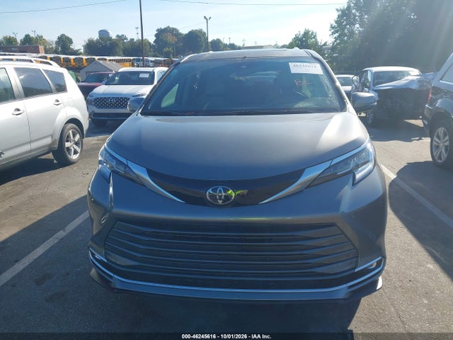 Продаж на аукціоні авто 2026 Toyota Sienna Limited/platinum, vin: 5TDZSKFC2TS278060, номер лоту: 46245616