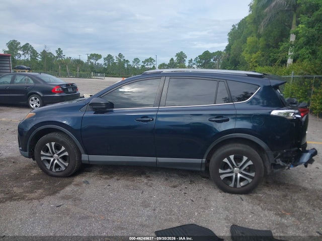 Aukcja sprzedaży 2018 Toyota Rav4 Le, vin: JTMZFREV0JJ201052, numer aukcji: 46245637