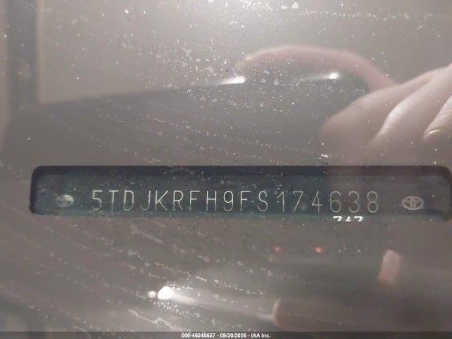 46245657 :رقم المزاد ، 5TDJKRFH9FS174638 vin ، 2015 Toyota Highlander Xle V6 مزاد بيع