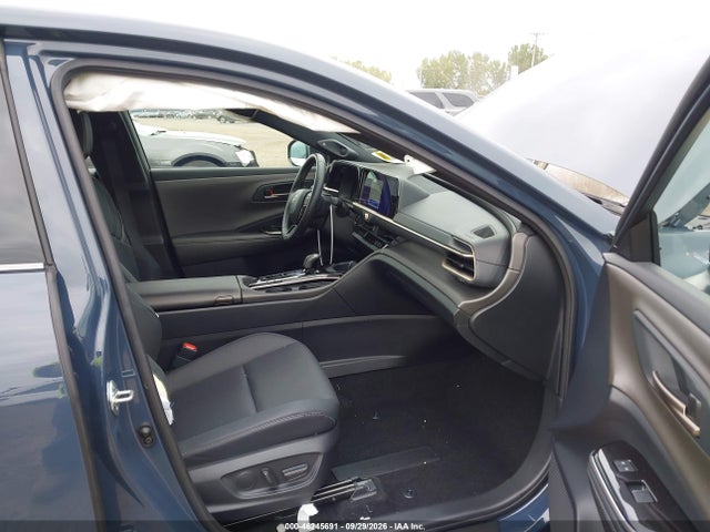 46245691 :رقم المزاد ، JTDAAAAF4S3034535 vin ، 2025 Toyota Crown Nightshade Edition مزاد بيع