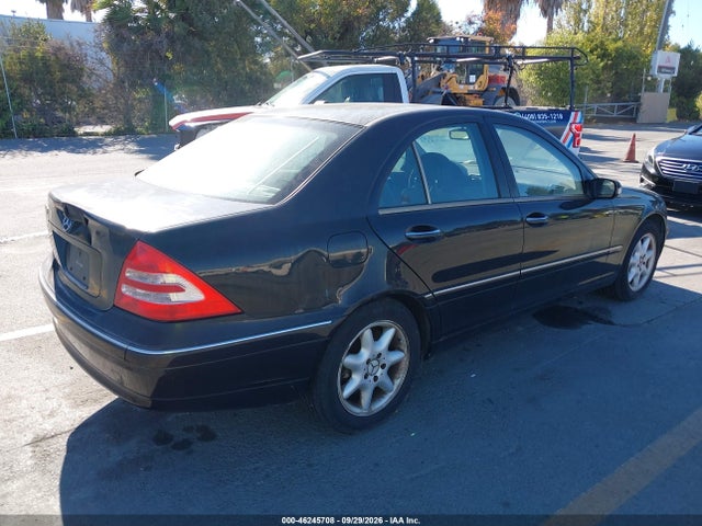 Продажа на аукционе авто 2004 Mercedes-benz C 240, vin: WDBRF61J74A570317, номер лота: 46245708