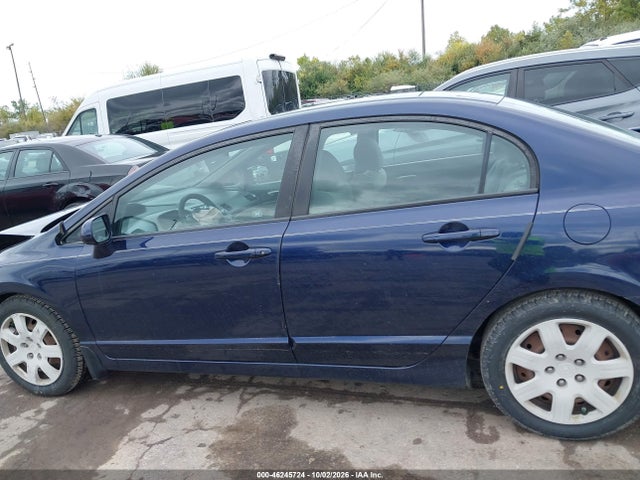 Продажа на аукционе авто 2011 Honda Civic Lx, vin: 2HGFA1F53BH524551, номер лота: 46245724