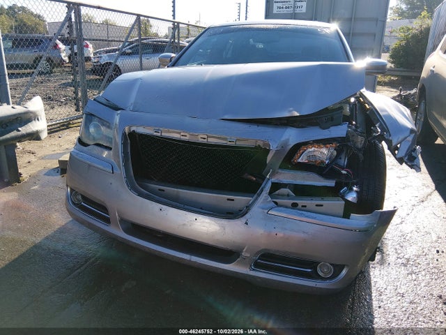 2014 Chrysler 300 300s მანქანა იყიდება აუქციონზე, vin: 2C3CCAGG5EH297870, აუქციონის ნომერი: 46245752
