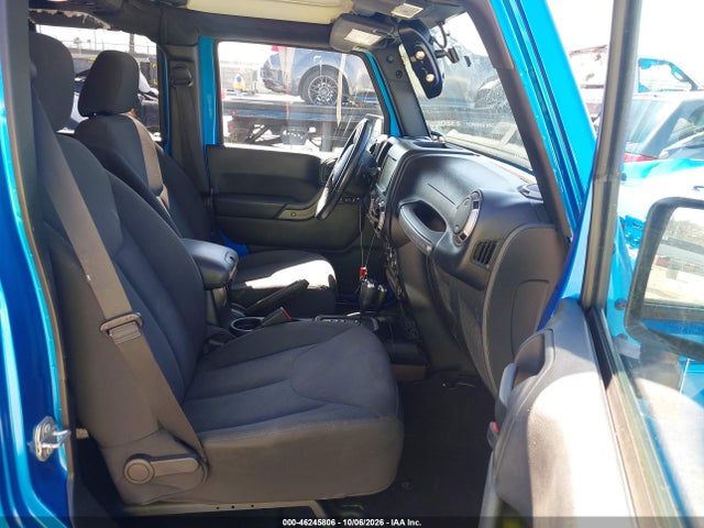 46245806 :رقم المزاد ، 1C4BJWDG3GL270798 vin ، 2016 Jeep Wrangler Unlimited Sport مزاد بيع