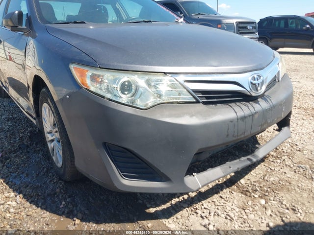 46245830 :رقم المزاد ، 4T1BF1FK8EU364703 vin ، 2014 Toyota Camry Le مزاد بيع