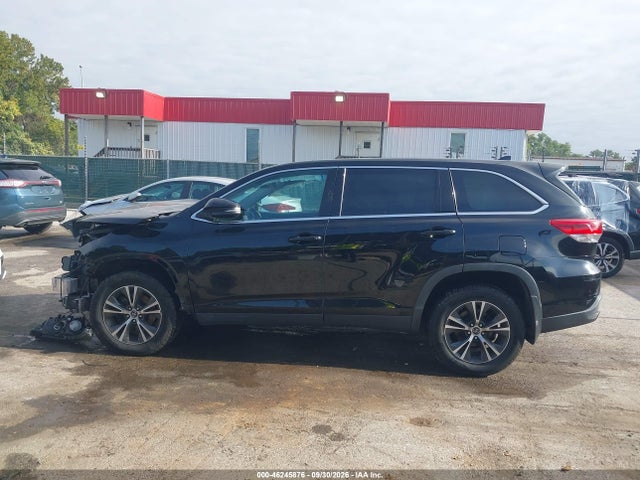 Продаж на аукціоні авто 2019 Toyota Highlander Le Plus, vin: 5TDBZRFH1KS722724, номер лоту: 46245876