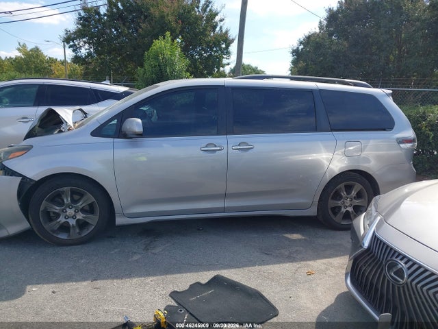 Aukcja sprzedaży 2015 Toyota Sienna Se 8 Passenger, vin: 5TDXK3DC5FS674116, numer aukcji: 46245909