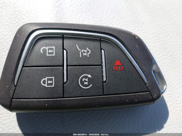 46245914 :رقم المزاد ، 1GYFZER45SF104156 vin ، 2025 Cadillac Xt4 Fwd Sport مزاد بيع