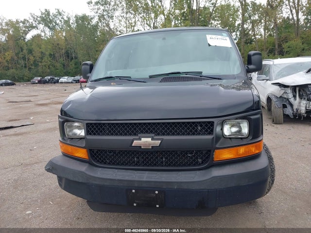 46245960 :رقم المزاد ، 1GCWGFCAXD1180472 vin ، 2013 Chevrolet Express 2500 Work Van مزاد بيع