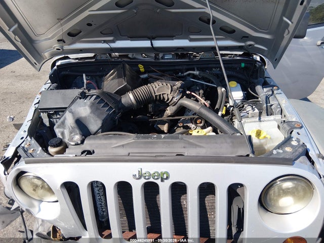 46245991 :رقم المزاد ، 1J4BA3H10BL596923 vin ، 2011 Jeep Wrangler Unlimited Sport مزاد بيع