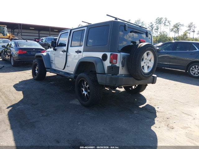 46245991 :رقم المزاد ، 1J4BA3H10BL596923 vin ، 2011 Jeep Wrangler Unlimited Sport مزاد بيع