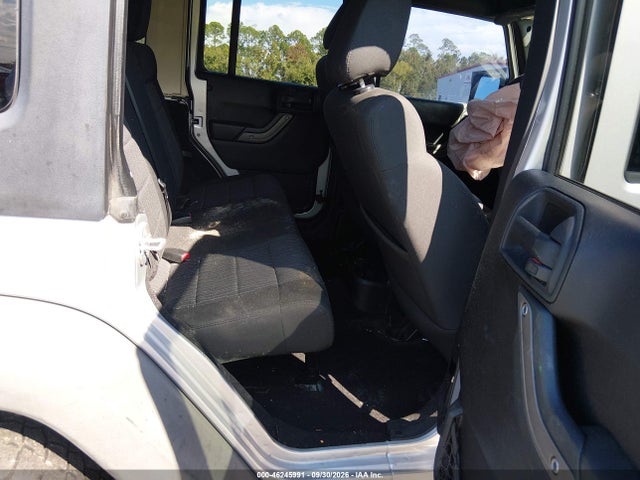 46245991 :رقم المزاد ، 1J4BA3H10BL596923 vin ، 2011 Jeep Wrangler Unlimited Sport مزاد بيع