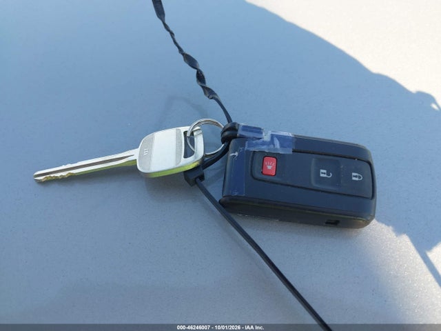 Продаж на аукціоні авто 2004 Toyota Prius, vin: JTDKB20U440107155, номер лоту: 46246007