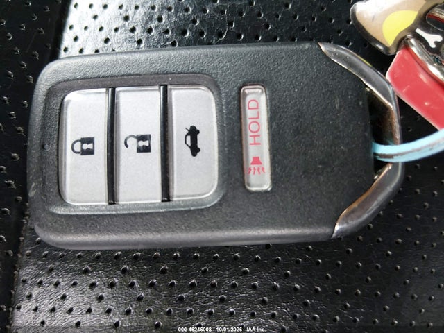 46246008 :رقم المزاد ، 1HGCR3F85FA023196 vin ، 2015 Honda Accord Ex-l V-6 مزاد بيع