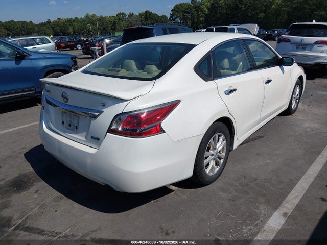 Продаж на аукціоні авто 2014 Nissan Altima 2.5 S, vin: 1N4AL3AP2EC135582, номер лоту: 46246039