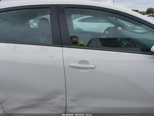 2016 Kia Rio Lx მანქანა იყიდება აუქციონზე, vin: KNADM5A34G6621175, აუქციონის ნომერი: 46246058