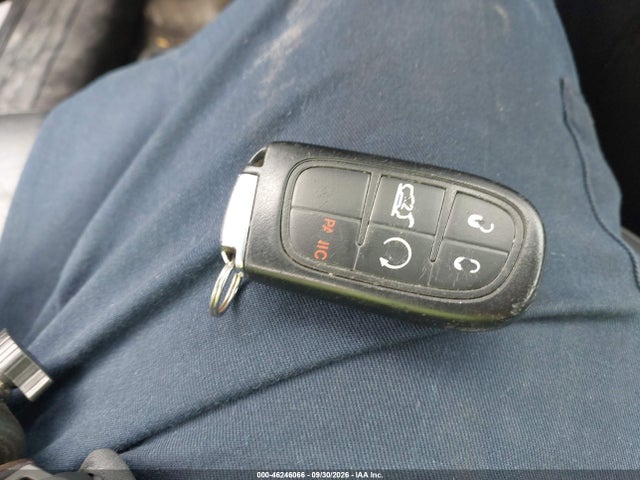 Продаж на аукціоні авто 2015 Jeep Cherokee Trailhawk, vin: 1C4PJMBB4FW529460, номер лоту: 46246066