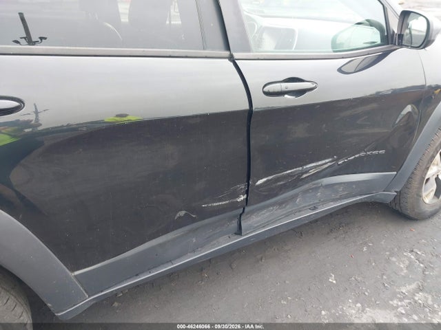 Продаж на аукціоні авто 2015 Jeep Cherokee Trailhawk, vin: 1C4PJMBB4FW529460, номер лоту: 46246066