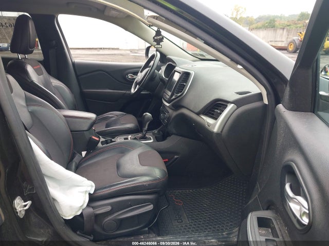 Продаж на аукціоні авто 2015 Jeep Cherokee Trailhawk, vin: 1C4PJMBB4FW529460, номер лоту: 46246066