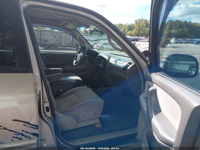 Продаж на аукціоні авто 2003 Toyota Sequoia Sr5 V8, vin: 5TDBT44A13S152543, номер лоту: 46246099