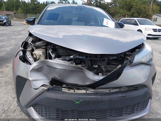 46246119 :رقم المزاد ، NMTKHMBX8LR105078 vin ، 2020 Toyota C-hr Xle مزاد بيع