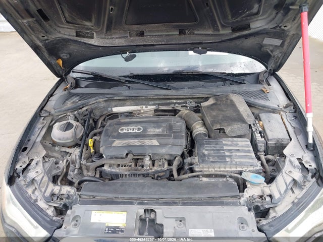 46246257 :رقم المزاد ، WAUCCGFF9F1136460 vin ، 2015 Audi A3 1.8t Premium مزاد بيع