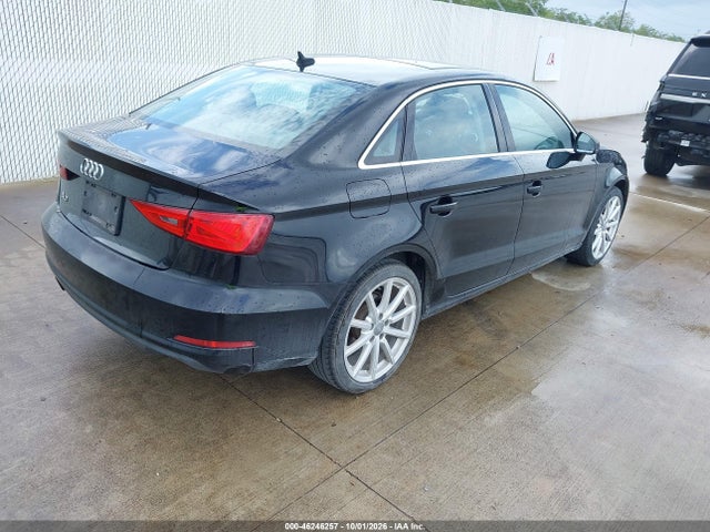 46246257 :رقم المزاد ، WAUCCGFF9F1136460 vin ، 2015 Audi A3 1.8t Premium مزاد بيع
