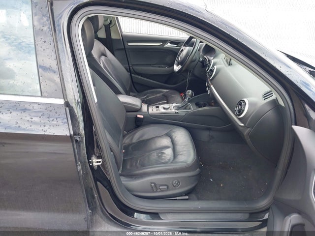 46246257 :رقم المزاد ، WAUCCGFF9F1136460 vin ، 2015 Audi A3 1.8t Premium مزاد بيع