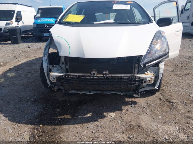 46246464 :رقم المزاد ، JHMGE88229C000371 vin ، 2009 Honda Fit مزاد بيع