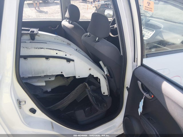 46246464 :رقم المزاد ، JHMGE88229C000371 vin ، 2009 Honda Fit مزاد بيع