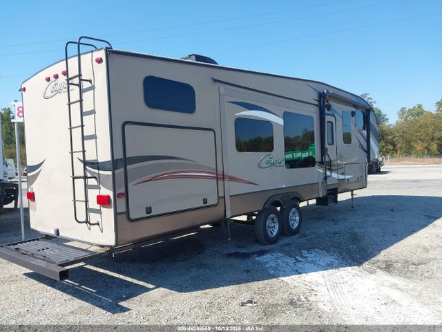 46246559 :رقم المزاد ، 4YDF33624F2505321 vin ، 2015 Keystone 336bhs 4 S مزاد بيع